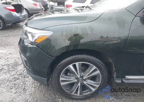 2018 Nissan Pathfinder Platinum из США, поврежденный, VIN 5N1DR2MM4JC629238